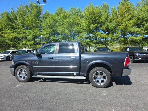 Used 2014 RAM 1500 Laramie w/ Convenience Group image 3