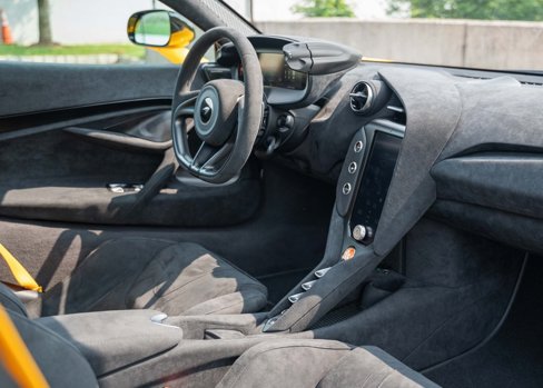 New 2025 McLaren 750S image 41