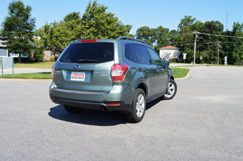 Used 2015 Subaru Forester 2.5i Premium w/ All-Weather Package image 4