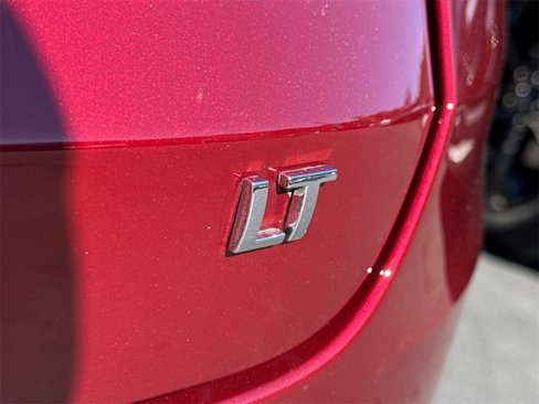 Used 2025 Chevrolet Trax LT image 13