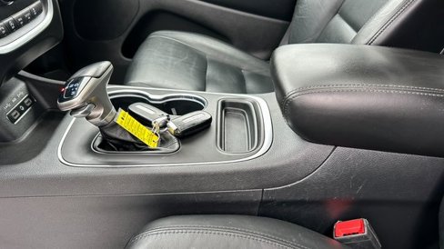Used 2020 Dodge Durango SXT image 43