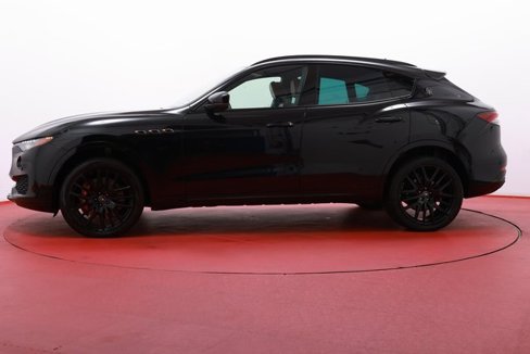Used 2021 Maserati Levante S image 2