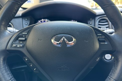 Used 2015 INFINITI QX50 Journey w/ Premium Package image 15