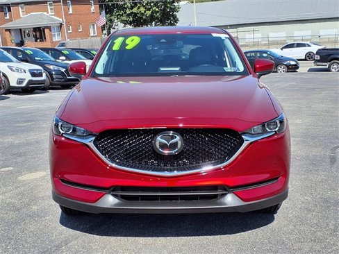 Used 2019 MAZDA CX-5 Touring image 2