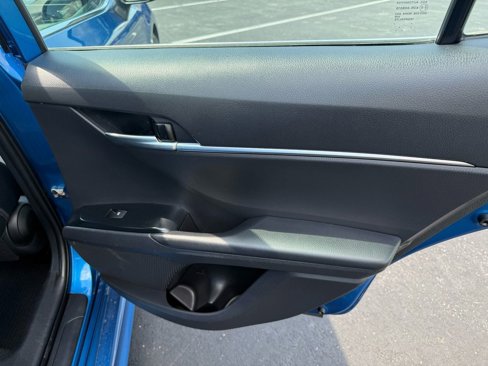 Used 2019 Toyota Camry SE image 17
