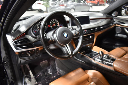 Used 2015 BMW X6 M image 21