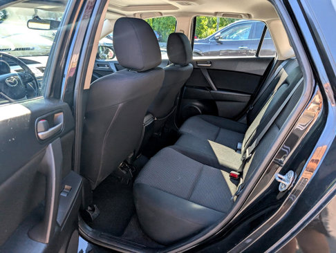 Used 2012 MAZDA MAZDA3 i Touring image 9
