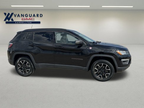 Used 2019 Jeep Compass Trailhawk image 14