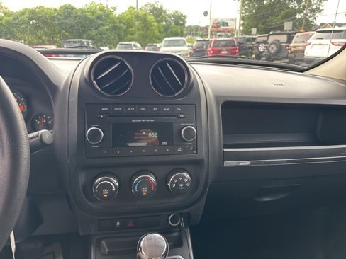 Used 2014 Jeep Patriot Sport w/ Power Value Group image 17