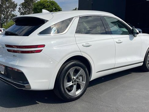 Used 2026 Genesis GV70 2.5T image 7