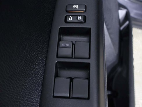 Used 2017 Toyota RAV4 LE image 29