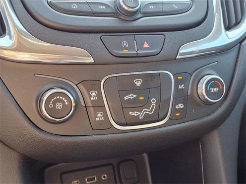 Used 2023 Chevrolet Equinox LT image 14