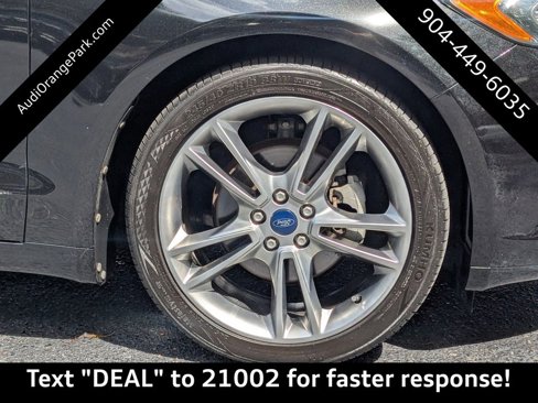 Used 2013 Ford Fusion Titanium w/ Titanium Driver Assist Pkg image 12