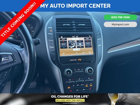 Used 2017 Lincoln MKC Select image 10