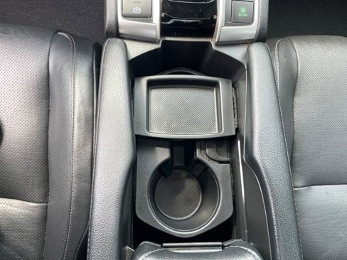 Used 2019 Honda Civic EX-L image 27