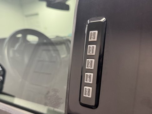 Used 2018 Ford F150 XLT w/ Equipment Group 302A Luxury image 31