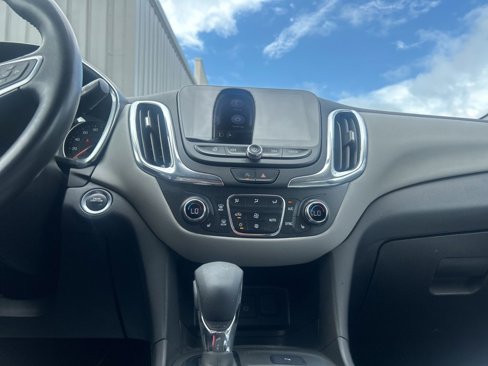 Used 2022 Chevrolet Equinox LT image 25