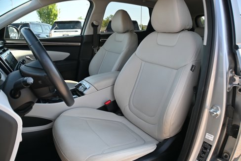 Used 2023 Hyundai Tucson SEL w/ Convenience Package image 7