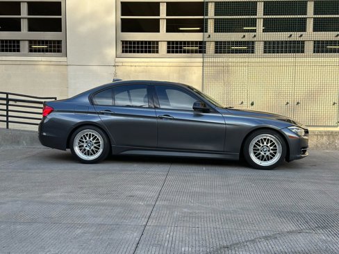 Used 2014 BMW 328i Sedan image 2