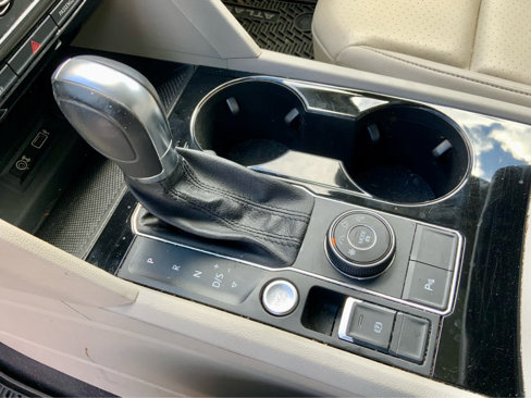 Used 2018 Volkswagen Atlas SEL image 46