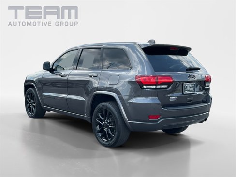 Used 2021 Jeep Grand Cherokee Laredo X image 5