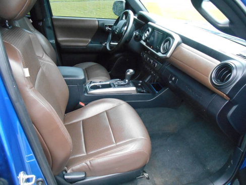 Used 2017 Toyota Tacoma Limited image 7