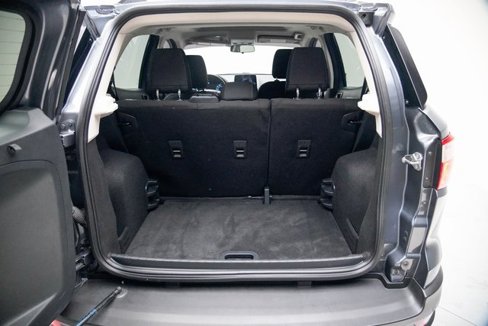 Used 2020 Ford EcoSport SE image 9