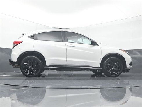 Used 2022 Honda HR-V Sport image 12