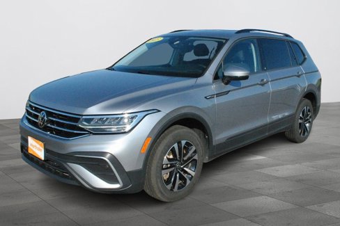 Used 2023 Volkswagen Tiguan S w/ Driver Assistance Package image 3