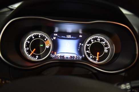 Used 2023 Jeep Cherokee Altitude Lux image 20