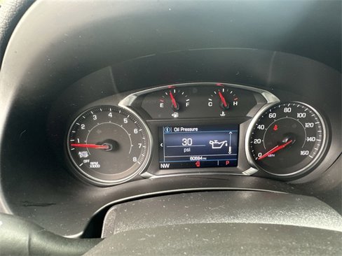 Used 2023 GMC Terrain SLE w/ Driver Convenience Package image 12