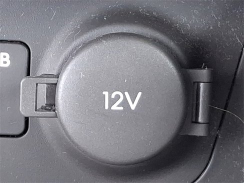 Used 2010 Hyundai Elantra GLS image 24