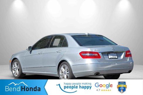 Used 2011 Mercedes-Benz E 350 4MATIC Sedan image 6