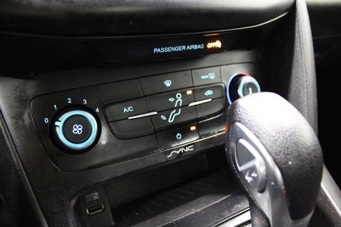 Used 2017 Ford Focus SE image 21