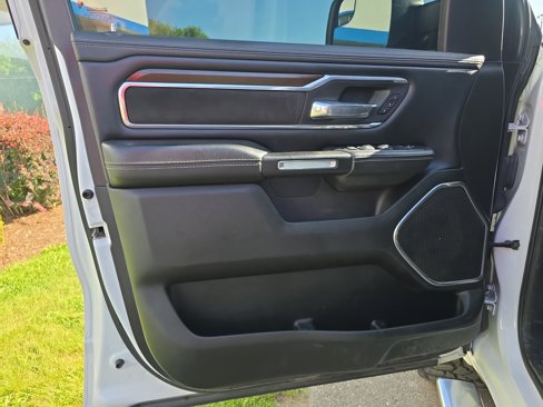 Used 2021 RAM 1500 Laramie image 18