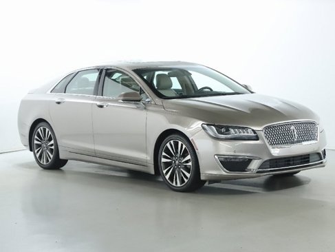 Used 2019 Lincoln MKZ Reserve image 1