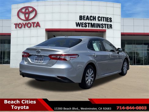 Certified 2020 Toyota Camry LE w/ Preferred Accessory Package image 12