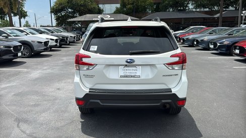 Used 2020 Subaru Forester Premium image 7