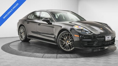Used 2022 Porsche Panamera 4 Platinum Edition image 1