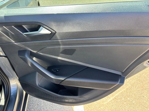 Used 2025 Volkswagen Jetta S image 22