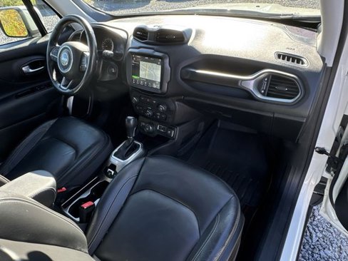 Used 2018 Jeep Renegade Limited w/ UConnect 8.4 Nav Group image 30