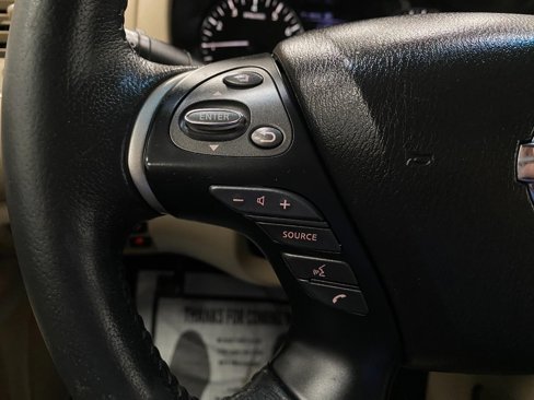 Used 2016 Nissan Pathfinder SL w/ SL Tech Package image 18