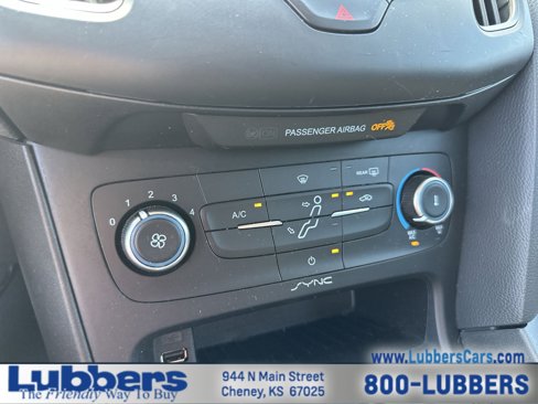 Used 2018 Ford Focus SE image 17