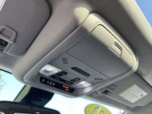 Certified 2022 GMC Terrain AT4 w/ Tech Package image 36