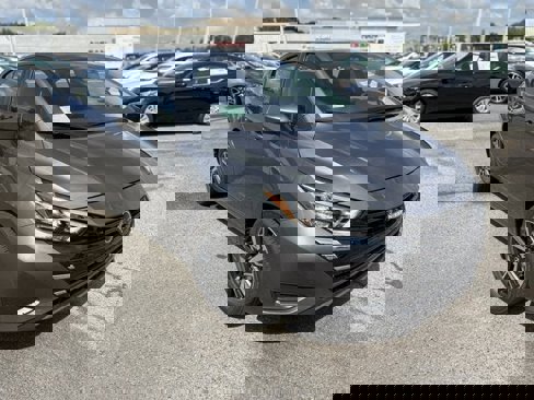 New 2025 Nissan Versa SV w/ Trunk Package image 2