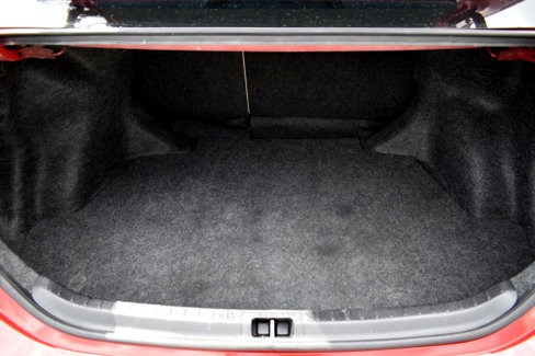 Used 2015 Toyota Corolla LE image 41