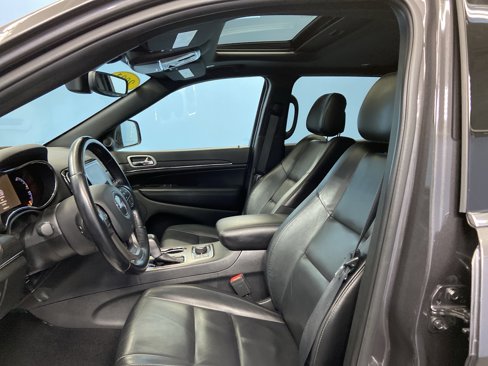 Used 2021 Jeep Grand Cherokee Limited image 9