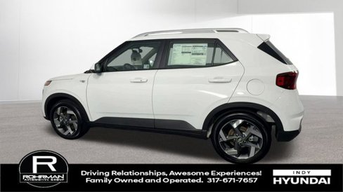 New 2025 Hyundai Venue SEL image 5