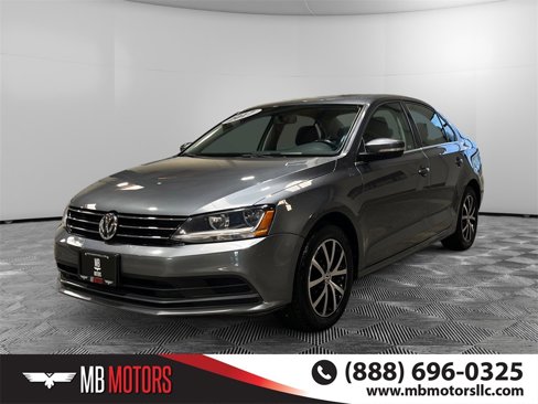 Used 2017 Volkswagen Jetta SE image 9