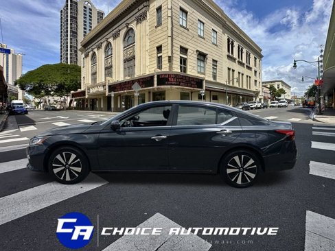 Used 2021 Nissan Altima 2.5 SV image 3